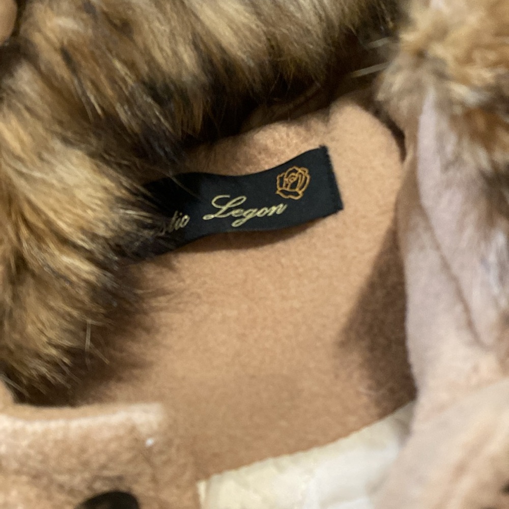 Camel Jacket - Picture 2 of 4